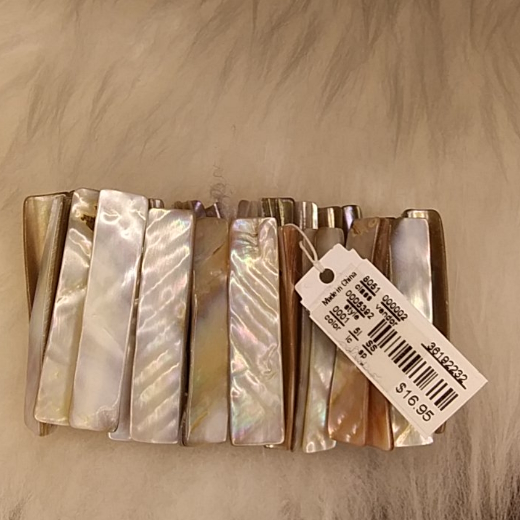 Christopher Banks Stretch Bracelet 14$